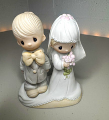 Vintage 1979 Jonathan & David Bride Groom Wedding Figurine Enesco E-3114