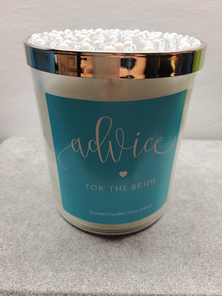 White Sweet Bouquet Floral Scented For The Bride Wedding Good Luck Candle 10 OZ