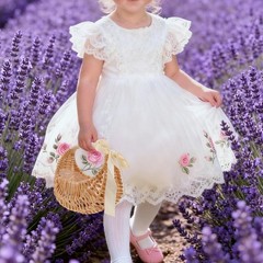Reusable Woven Willow Flower Basket for Ceremony with Large Capacity and Handle