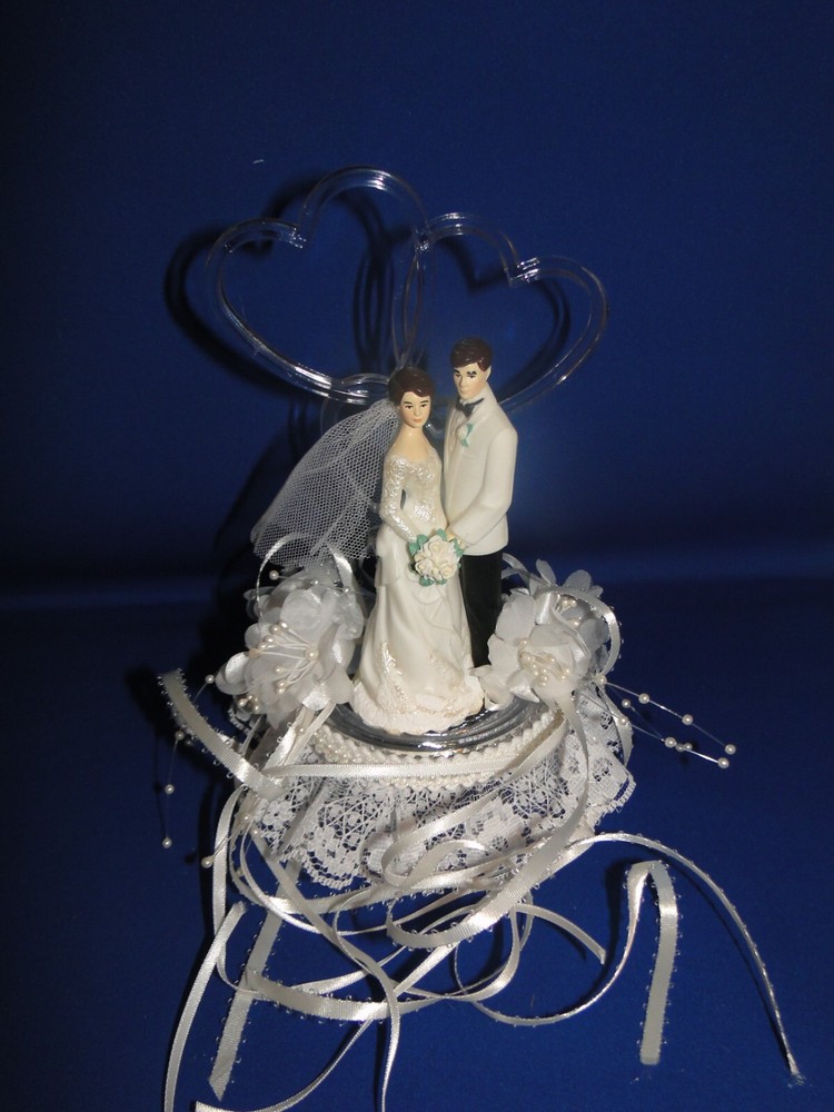 New Wilton «Expression of Love» Wedding CakeTop, white coat, black pants 101-932