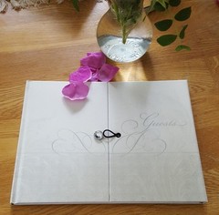 NEW IN BOX ♡♡♡ WEDDING GUEST BOOK ♡♡♡