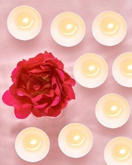 100 Qunclay 1.65″ Floating Unscented Dripless Candles for Wedding Decor