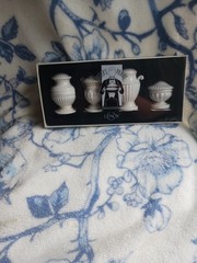 Butler’s Pantry Lenox 8 Count Place Card Holders