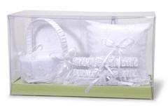 Victoria Lynn Deluxe White and Pearl Accent Wedding Bridal Guest Book 5 Piece