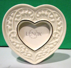 LENOX WEDDING PROMISES LOVES HEART FRAME FAVORS set of 10 Keepsakes NEW IN BOX