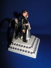 New Elegant 25th Wedding Anniversary caketop with Bride & Groom in Silver #34