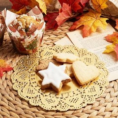 150Pcs Gold Doilies Disposable Gold Paper Placemats Round Small Golden Lace