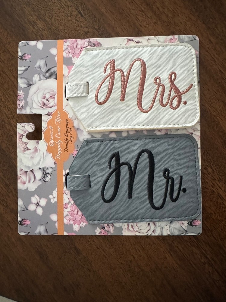 Mr and Mrs Tags, Wedding Gifts for Couples 2026, Personalized Engagement Gifts f