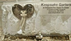 7 PC COUNTRY WESTERN WEDDING SET PILLOW, GUESTBOOK, PEN, CIRCLE RING, GARTERS