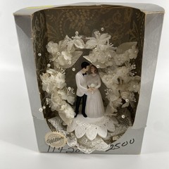 Vintage Wilton MOONLIT SNOW Wedding Cake Top, Black Suit # 114-201