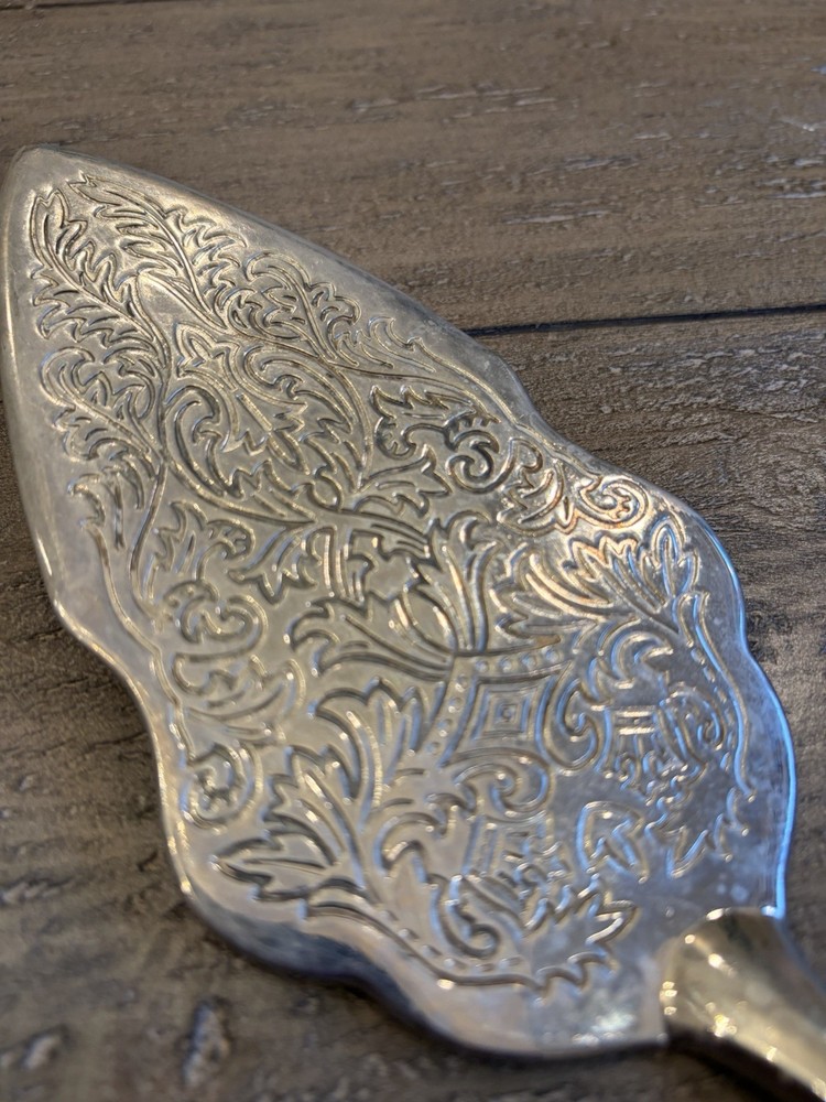 Vintage Silverplate Pie Cake Server 11” Ornate Etched Blade Scroll Handle