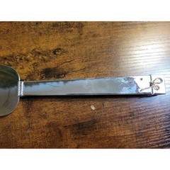 Wedgewood Vera Wang Love Knots Silverplated Wedding Cake Trowel – June 18, 2005