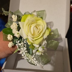 Artificial White/Green Rose Wrist Corsage with Pearl Bracelet Wedding Floral