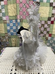 Vintage Cowboy And Cowgirl Porcelain Wedding Cake Topper Floral W/Heart Shape