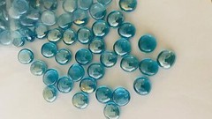 30 Lb Flat Glass Marbles/Pebbles for Vase Filler Etc (Ice Blue 0.65″ ~2700PCs)