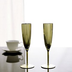 5 oz Gold Premium Metallic Plastic Champagne Flutes Disposable Flutes Wedding
