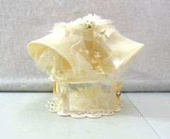 Vintage 1950’s Wedding Cake Topper – Bells Roses