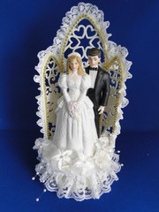 New Vintage Elegant Chapel Window Porcelain Bride & Groom Wedding caketop #392