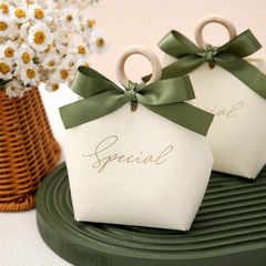 5pcs 9x12cm Gift Bag Wedding Favors Box Candy And Treat Boxes Packaging Item NEW