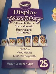 Wilton Adjustable Cupcake Tower Stand 25 Cupcake Centerpiece Fillable Candy