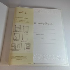NOS Vintage Hallmark Wedding Keepsake Album New Keepsafe