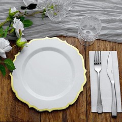 10.5″ White Round Dinner Plates With Gold Scalloped Rim Wedding Tableware