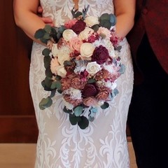 Burgundy and pink sola wood flowers bouquet