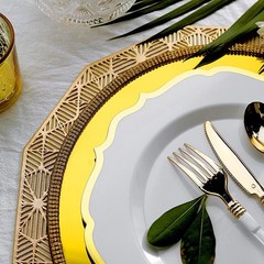10.5″ White Round Dinner Plates With Gold Scalloped Rim Wedding Tableware