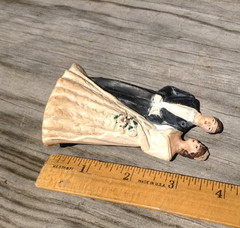 antique ACA chalkware plaster wedding cake topper 4″ bride & groom 1950? AS IS