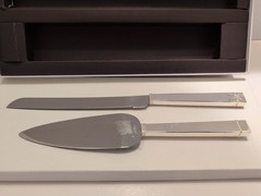 *Vera Wang Wedgwood Silver Cake Trowel Set Love Knot Wedding Cake Serving Bridal