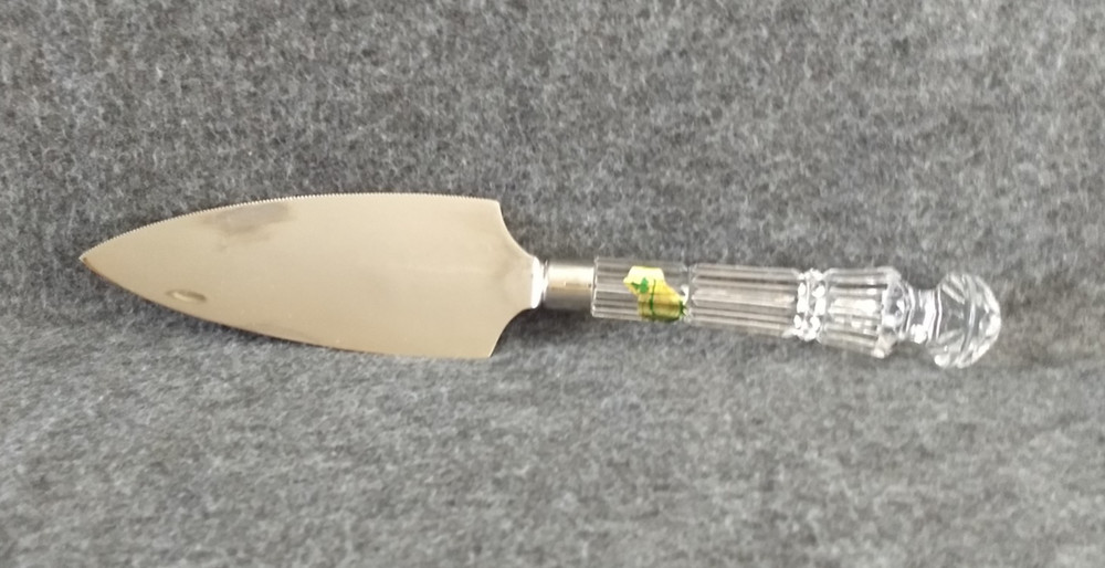 Waterford Crystal Wedding Cake Server 11″ Serrated Edge Logo Sticker Ireland