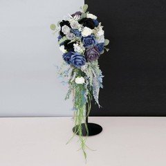 Cascading Flower Floral Arrangement Photo Photo Accessory 1 Piece Lifelike Look