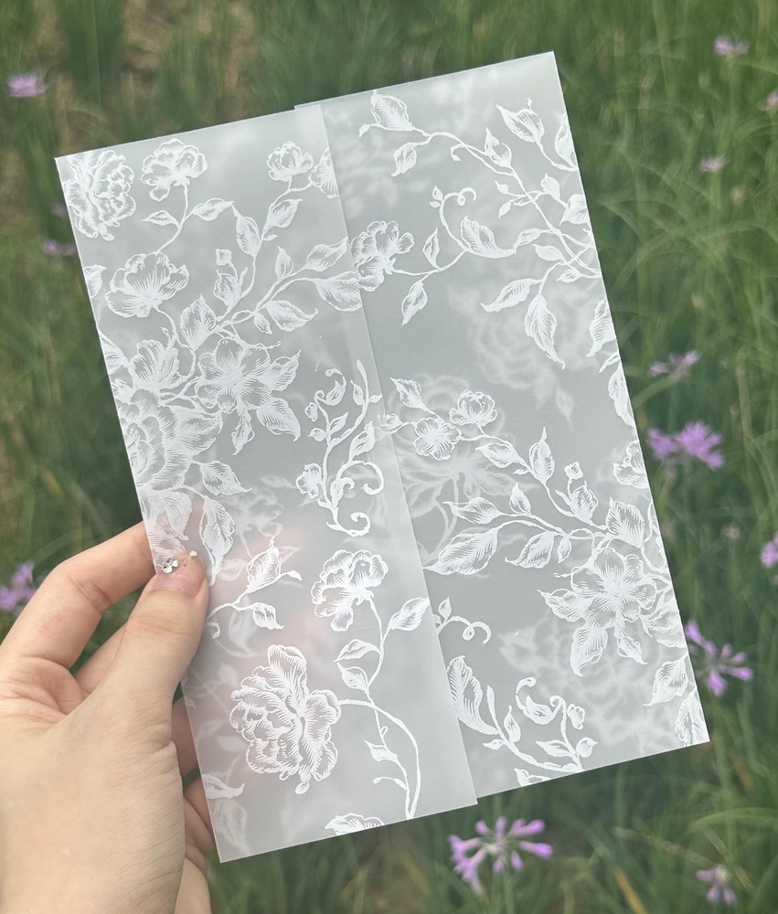 Puremigo 50 Pack Pre-Folded Vellum Jackets for 5×7 Inches, White Floral