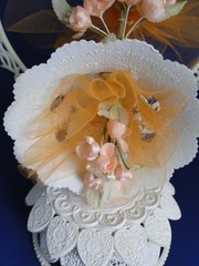New Vintage Wilton «Flowering Bell» wedding Cake Top with Peach , 103-2158, 1983