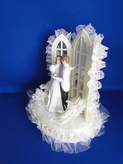 New Wilton Ivory «Bridal Waltz» Wedding Cake Top, bk coat/pants # 117-329
