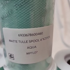 12 Tulle/Tul with 5 pink 6 in x 12yd, 5 Aqua 6 » x 25 yd and 2 Green 6″ x 25 yd