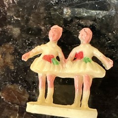 Vintage Mini Bride & Groom Wedding Cake Toppers,Minister& Girls Figurines￼.75″