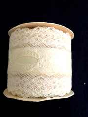 BRIDAL DECOR IVORY LACE & RIBBON ON SPOOL 3 YDS 9 INCHES X 2 5/8 NEW BD 21