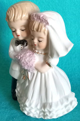 Vintage MCM Porcelain Blonde Bride & Groom Wedding Cake Topper Figurine