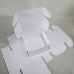 100x White Favour Boxes Birthday Wedding Bomboniere Party Favour Box 7.5×7.5x3cm