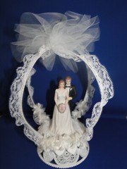 New Vintage Wilton Wedding Bliss Wedding Cake Top, Black coat # 117-7332
