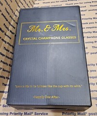 New Wedding Bride & Groom Gold Embossed Champaign Flutes & Cake Cutter Set NIB!