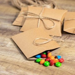 50 NATURAL Rustic Pillow Paper Gift FAVOR BOXES Jute Ribbons Party Decorations