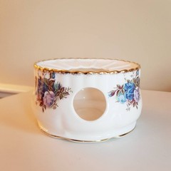 Vintage Royal Albert Moonlight Rose Tea Pot Warmer – English Bone China