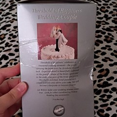 Wilton Threshold of Happiness Bride & Groom Wedding Cake Topper Figurine 5 in