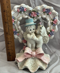 2000 Dreamsicles-At The Alter-Cherub/Angel Bride and Groom-Cake Topper/Figurine
