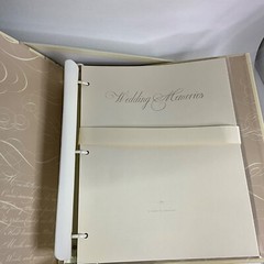 NEW C.R. GIBSON FINE GIFTS ANNA GRIFFIN MEMORY BOOK IVORY FLORAL W0-3858 LINEN