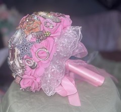 Handmade Pink Silk Flower And Antique Brooch Wedding Bouquet For Bride