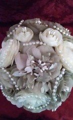 BEAUTIFUL HANDMADE WEDDING BOUQUET-IVORY/TAUPE/PEARLS/LACE