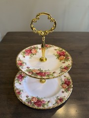 Royal Albert Old Country Rose 2- Tier Cake Dessert Stand